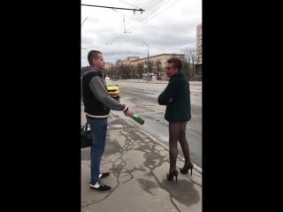 Мадама на шпильках