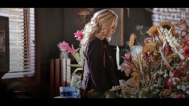 Caroline forbes the vampire diaries