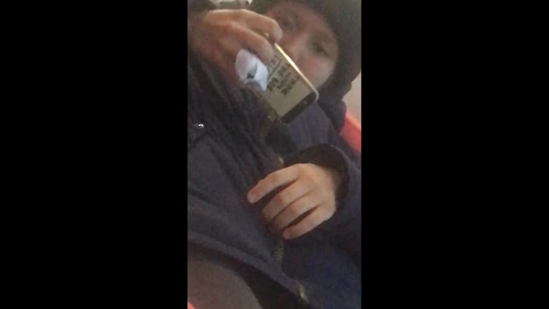 Она одобряет