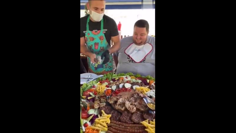 Принесли обед