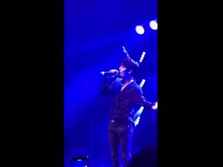 Fancam | 011219 | chan do you wanna build a snowman (christmas medley) @ uc area us in chicago concert