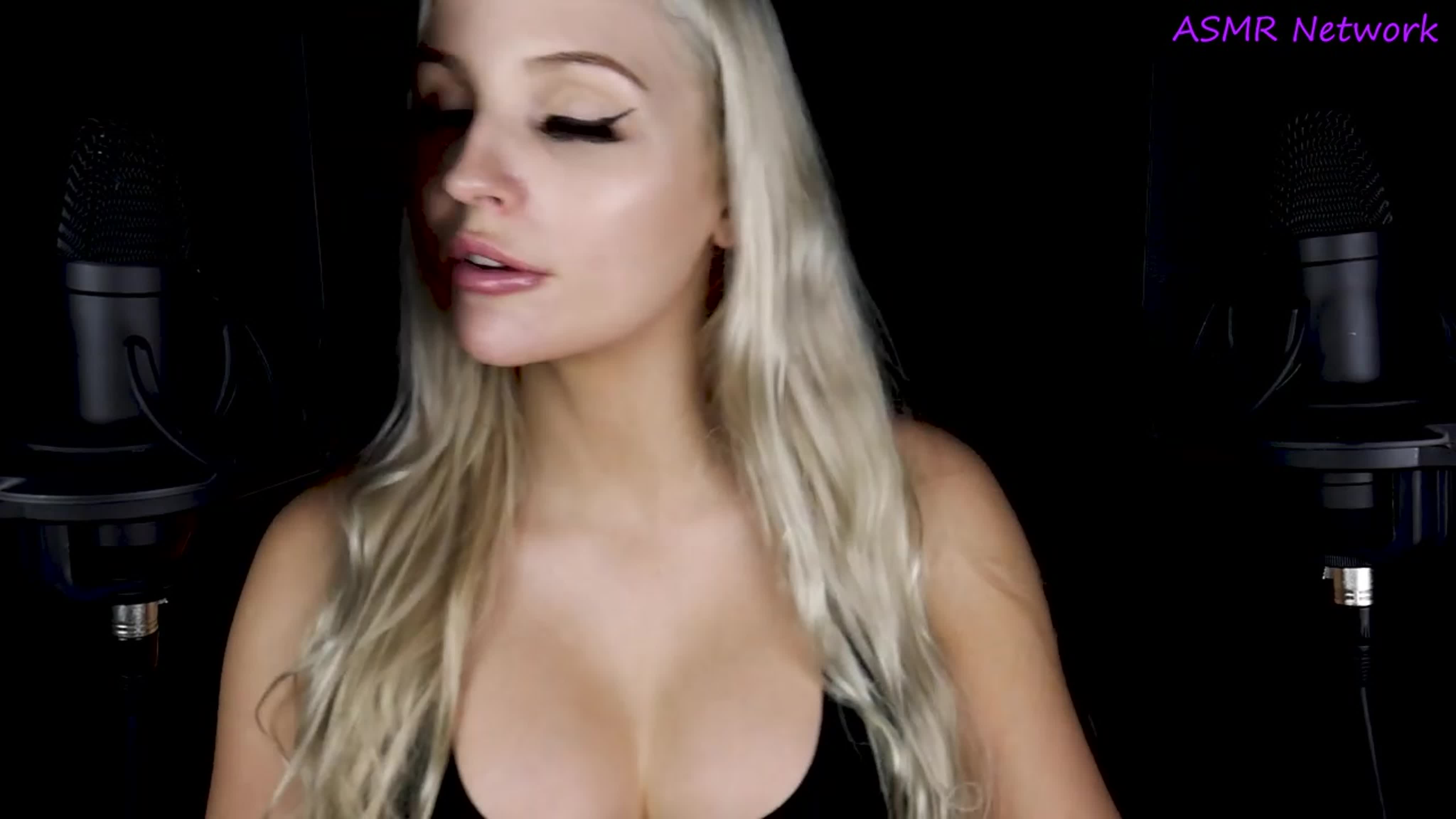 Kisses and shirt scratching asmr