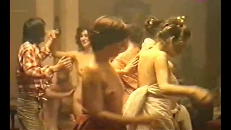 Concha velasco nude mas alla del jardin (1996) watch online