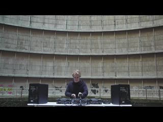 Hushkin live from charleroi, belgium