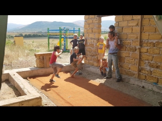 Элементы гун фу в исполнении миши и саши