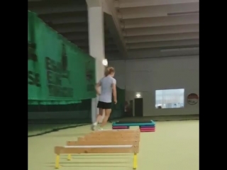 Лаура дальмайер на утренней тренирое (03 09 2018)