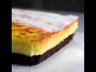 Brownie lovers, brace yourselves! 😱🍫🍮 creme brûlée brownie