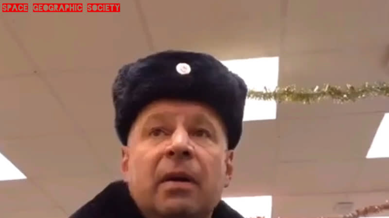 Блогер, частный охранник и эцилопп в продмаге "пятёрочка" москва 2020 год