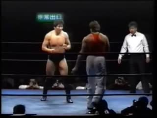 Uwf 1989 akira maeda vs bart vale (前田日明 vs バート・ヴェイル)