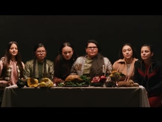 2 native american girls describe the real history behind thanksgiving teen vogue