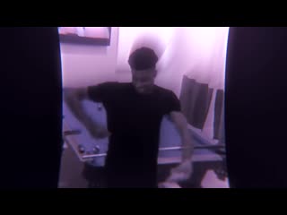 Синие лицо ебнулся и флексит под гуди