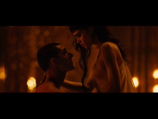 Голая София Бутелла (Sofia Boutella) видео