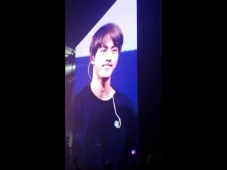 Seokjins face there goes my lungs