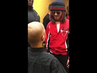 Lil pump прибодрил своего фаната, который борется с раком [nr]