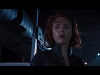 Black widow vs hawkeye (song go go power rangers)