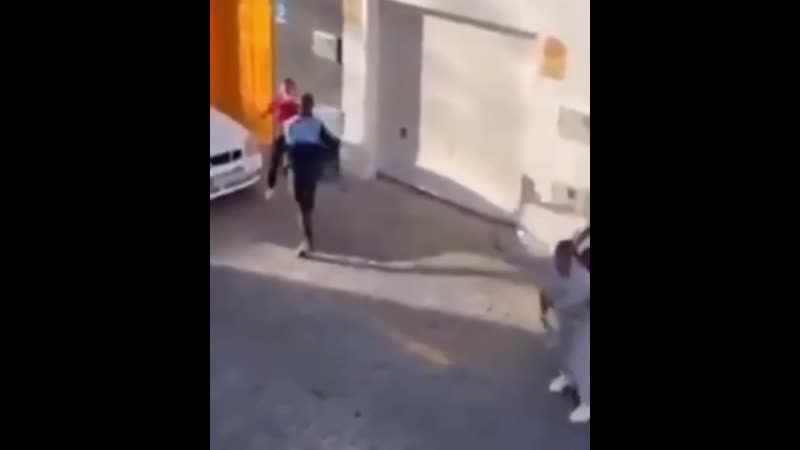 Нервы porn video – У полицейского сдали нервы, канарские острова, лансороте
