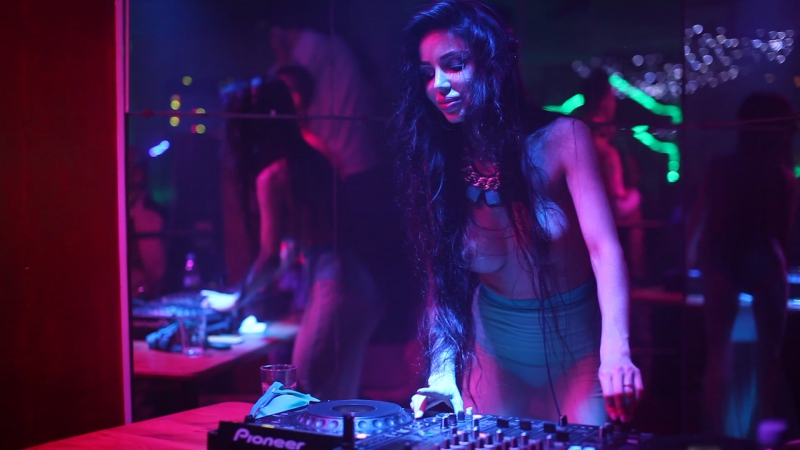 Седьмое небо (щелкино) лучшая topless dj украины natasha phoenix