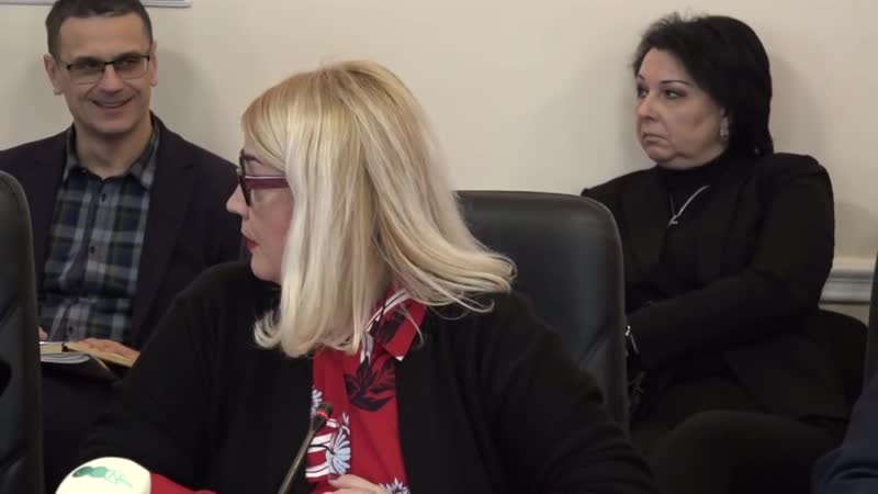 Украинский чиновник лючил порно во время совещания