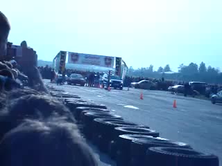 Jeep srt vs toyota caren