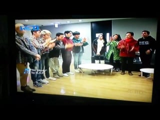 В индонезийском шоу 'mude in indonesia goes to korea' (отрыи)