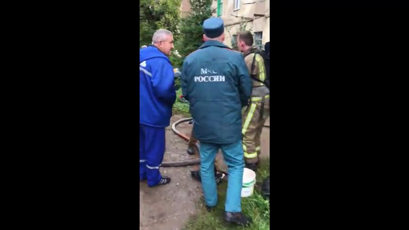 Костромские пожарные реанимировали молодые, находившуюся в горящей квартире