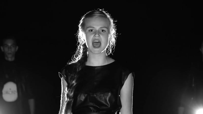 Девочка спела «кукушку» виктора цоя и покорила тысячи сердец