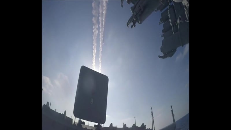 Пуски крылатых ракет «калибр» фрегатом «адмирал эссен» по объектам игил в сирии