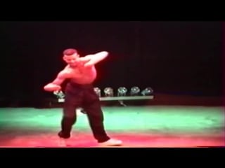 Junior almeida | divan du monde black sugar en 1995