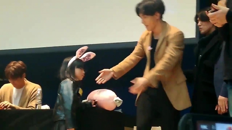 Mina is the most successful donghyuk stan