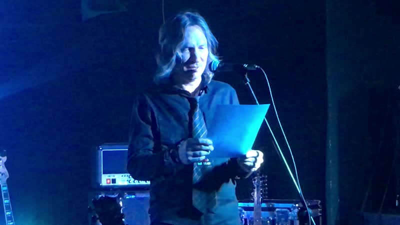 Вручение сертификата | ракурс 1