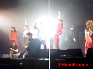 Dance part at sm town live in paris (110610)