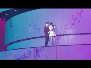 Violetta live 2015 in romania habla si puedes,abrazame y veras