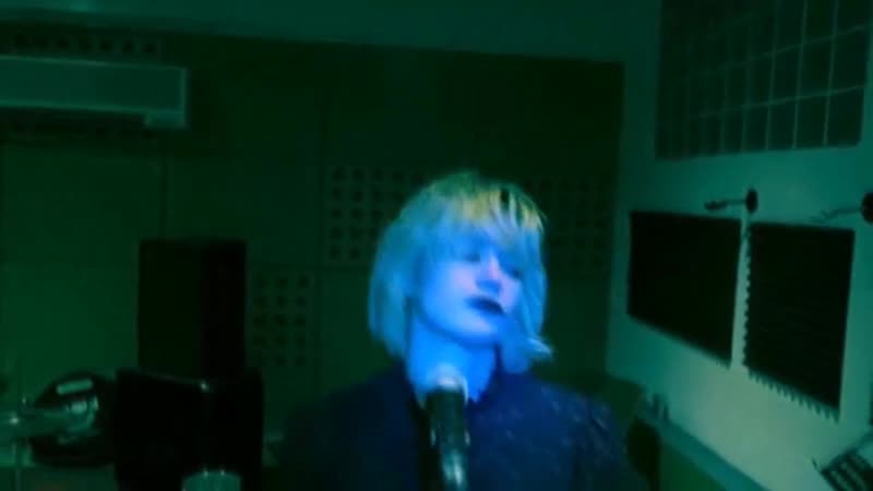 Рикардо милос затусил с кристальными замками