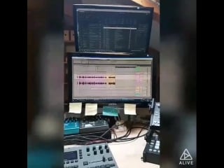 First colaboration with our friend from #senegal ) #dd #deeplomatdublatov #production #colaboration #afro #techhouse #ableton #