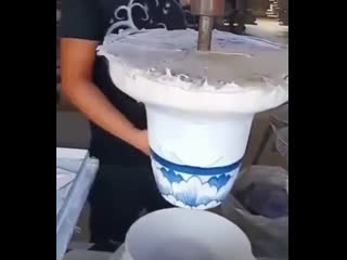 Bout to risk it all for the ceramic bowl paint titty