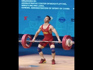 Qin fulin (61kg) with a 136kg snatch