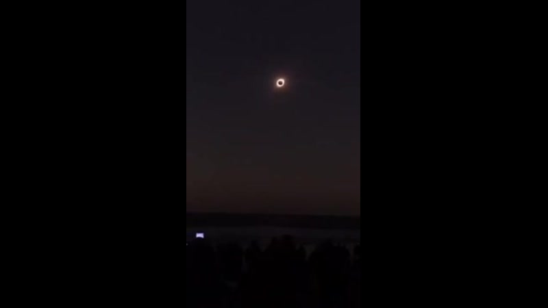 Солнечное затмение, записанное в южной америке сегодня утром ☺