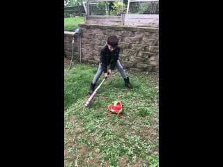 [720x1280] the walking молодые star jeffrey dean morgan shares video of sons negan cosplay
