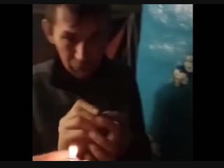 Засунул петарду в рот