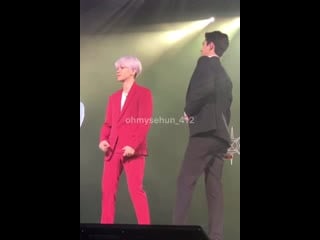 191214 exploration in malaysia 배켜니형아랑 댄스배틀 explorationinmy exo 세훈 sehun 吴世勋