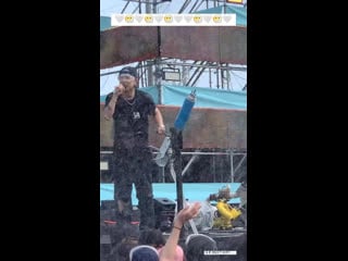 Ph 1 220806 water porn