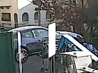 Строители решили переставить maserati))