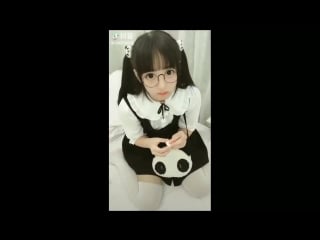 Cô bé đáng yêu này với okmaid ai cute hơn؟ ¦ tik tok tq