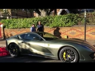 Гордон рамзи купил новую ferrari 812 superfast