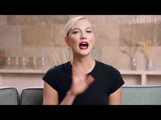 Karlie kloss mi maquillaje para la alfombra roja beauty secrets vogue españa ( 720 x 1280 ) mp4