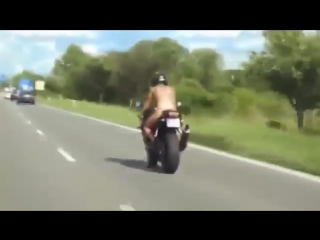 Девушки на мотоциклах