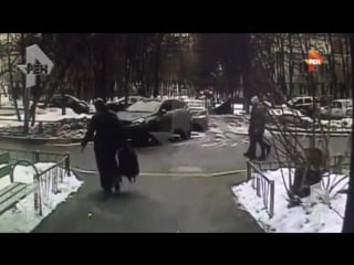 Обнародовано полное видео задержания няни в хиджабе с отрезанной головой ребенка