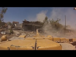 Syria war syrian tanks in heavy fighting with rebels gopro 1080p сирия танки в боях за аль кабун