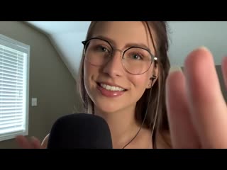 Asmr positive affirmations sprinkled with kisses