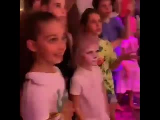 Пригласила выступить кумира малышки тиму белорусских😂😂😂 #дом2 #dom2 #бородуля